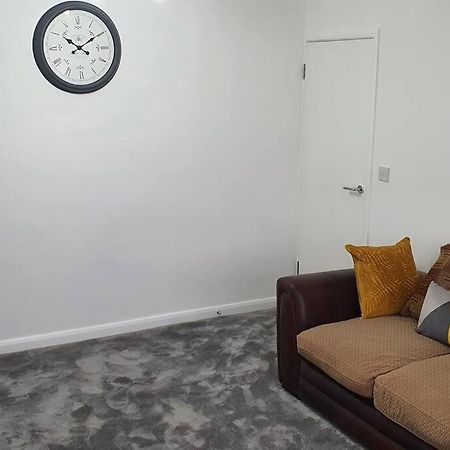 Exquisite And Modern 2 Bed Maisonette Harmondsworth Luaran gambar
