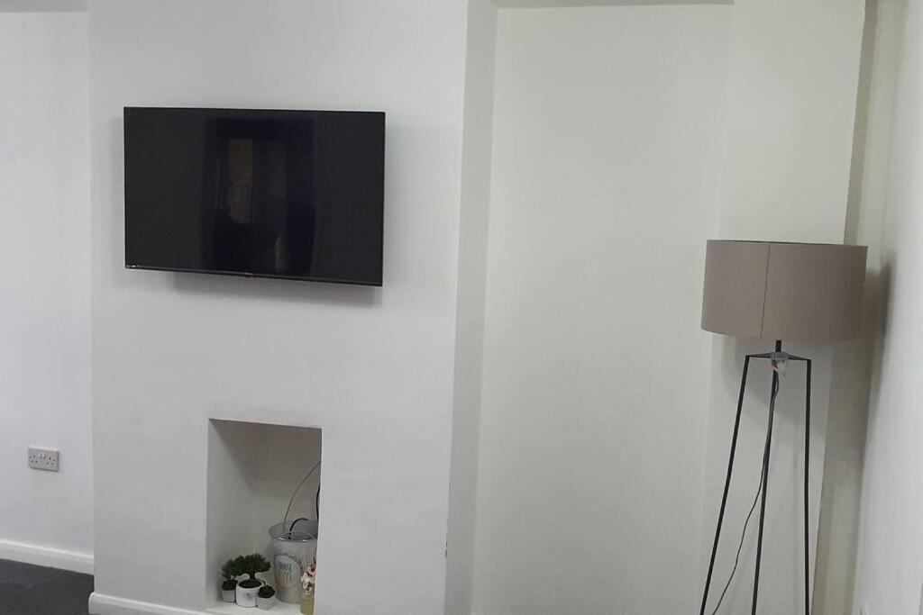 Exquisite And Modern 2 Bed Maisonette Harmondsworth Luaran gambar