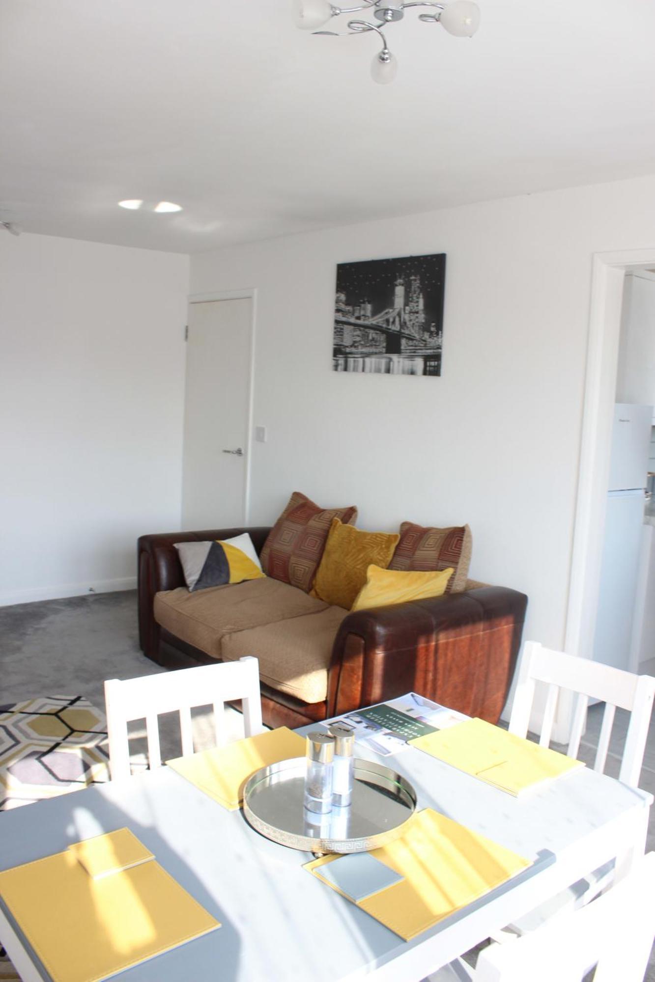 Exquisite And Modern 2 Bed Maisonette Harmondsworth Luaran gambar