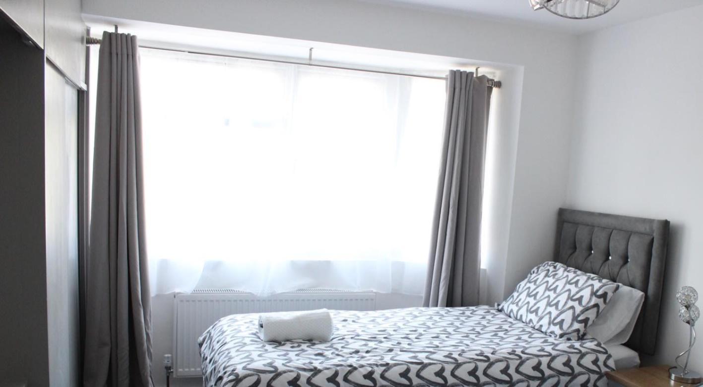 Exquisite And Modern 2 Bed Maisonette Harmondsworth Luaran gambar